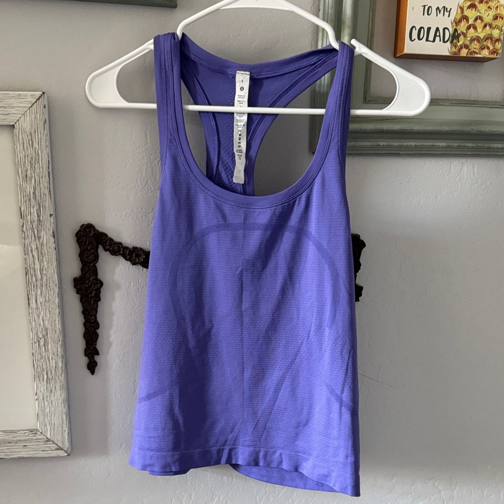 Lululemon Swiftly Size 8 Purple Women's Tank Top - Like New